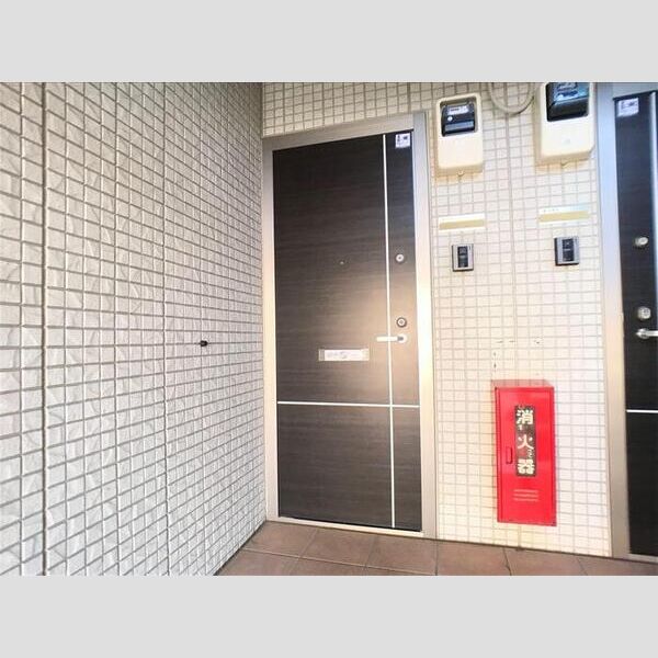 エントランス (玄関ドア)