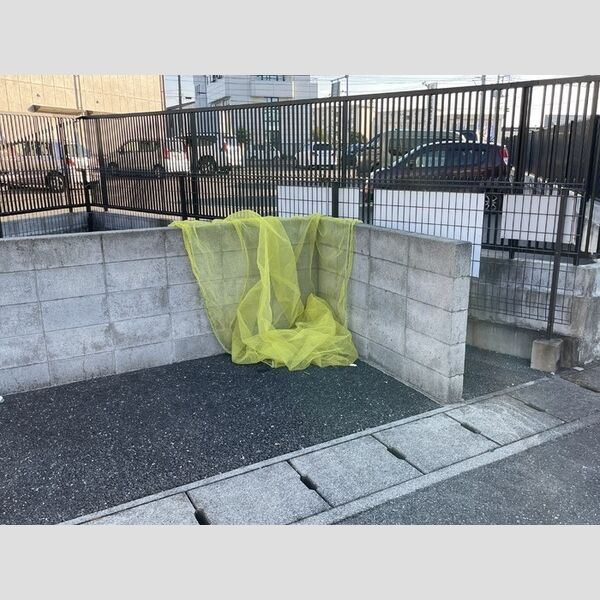 現地周辺 (ゴミ捨て場)