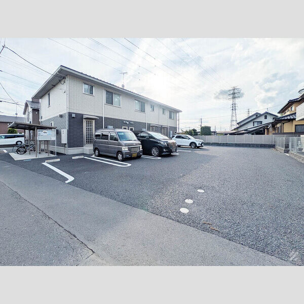 駐車場 (駐車場)