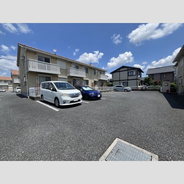 駐車場 (駐車場)