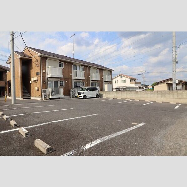 駐車場 (駐車場)