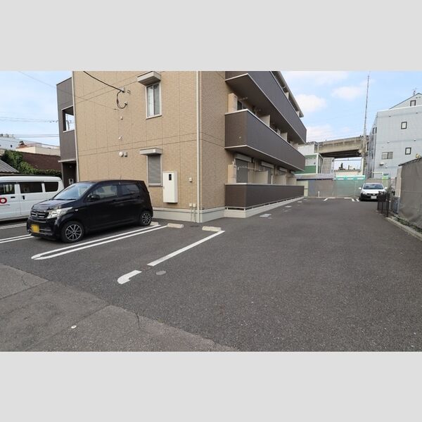 駐車場 (駐車場)