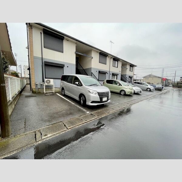 駐車場 (駐車場)