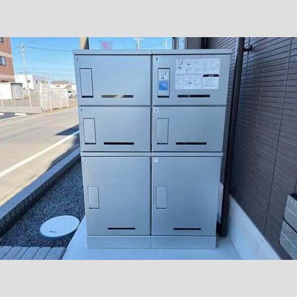 現地周辺 (宅配ボックス)