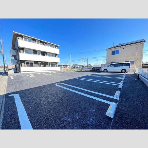 駐車場 (駐車場)