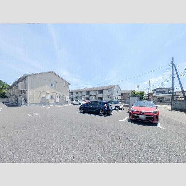 駐車場 (駐車場)
