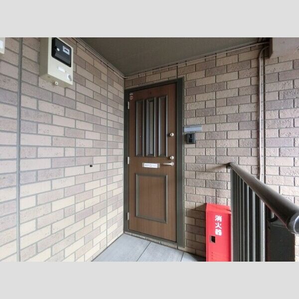 現地周辺 (玄関ドア)