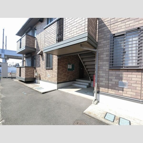 エントランス (エントランス)