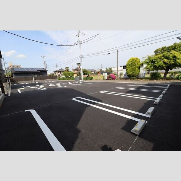 駐車場 (駐車場)