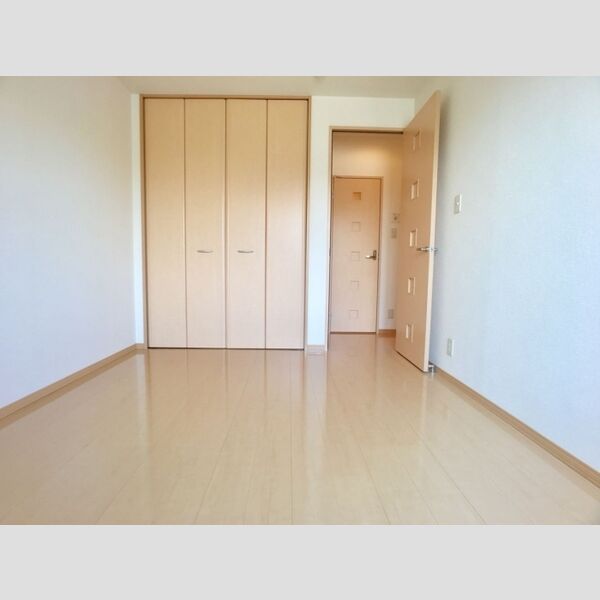 その他 (北側洋室)