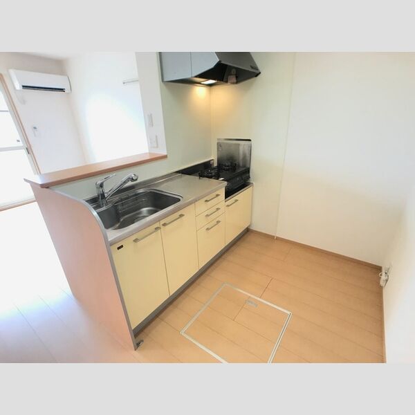 キッチン (キッチン)