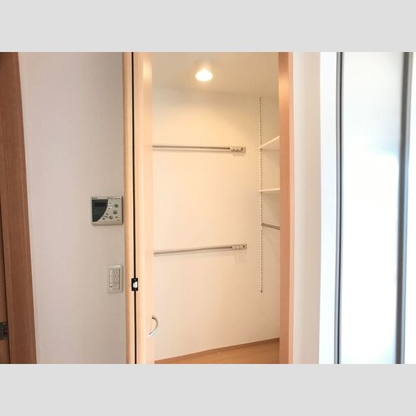 収納 (クローゼット)