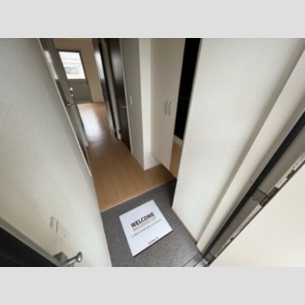 玄関 (玄関)