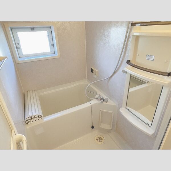 バス (追い焚き機能付きユニットバス)