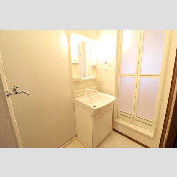 洗面所 (洗面所)