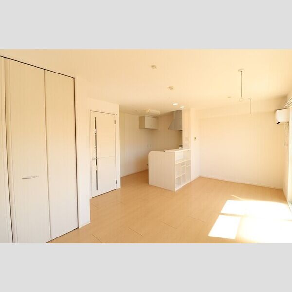 居室・リビング (LDK(角度違い))