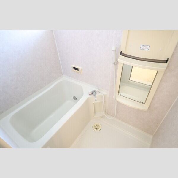バス (浴室)