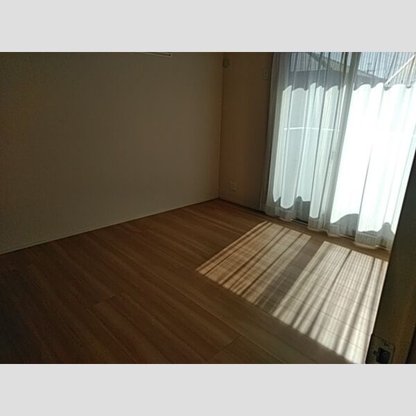 その他 (洋室)