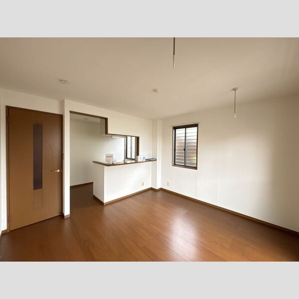 その他 (リビング(角度違い))