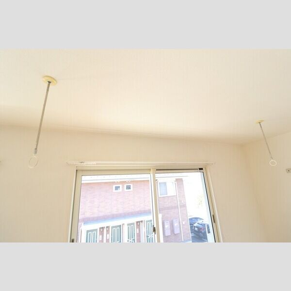 その他 (室内物干し)