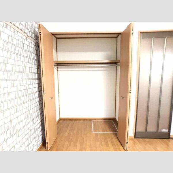 収納 (クローゼット)