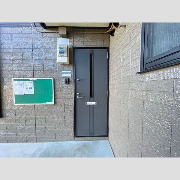 玄関 (玄関ドア)