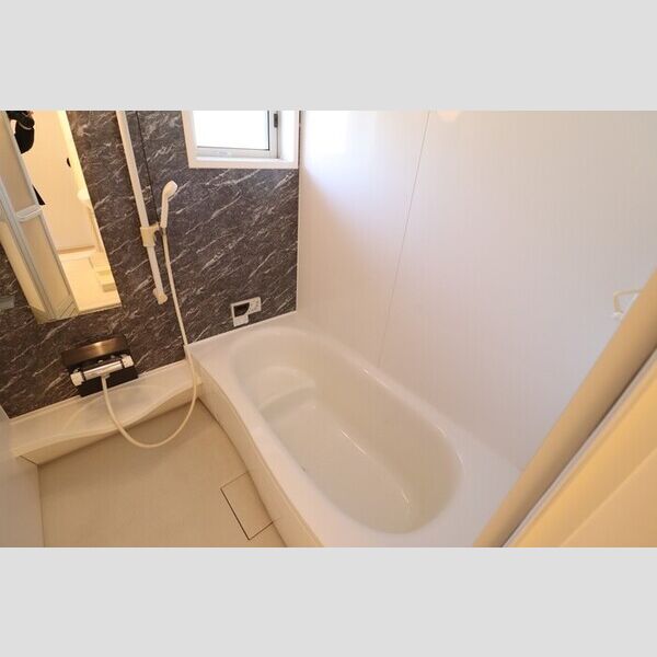 バス (浴室)