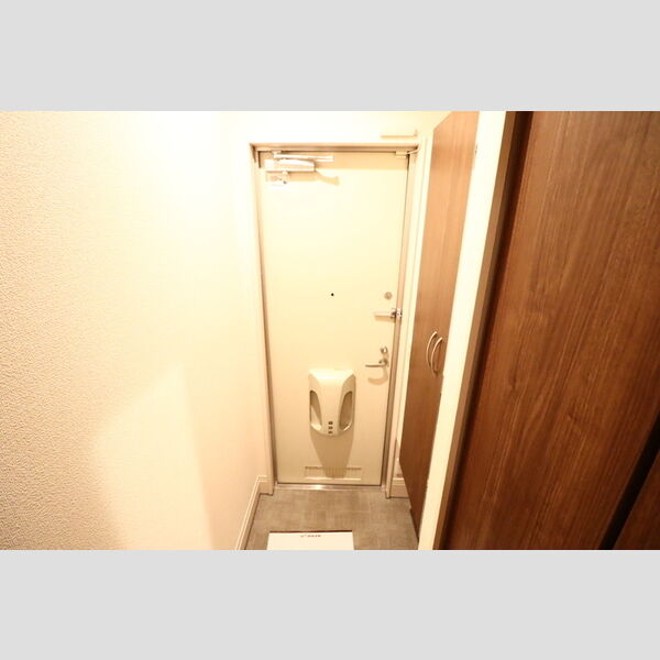 玄関 (玄関)