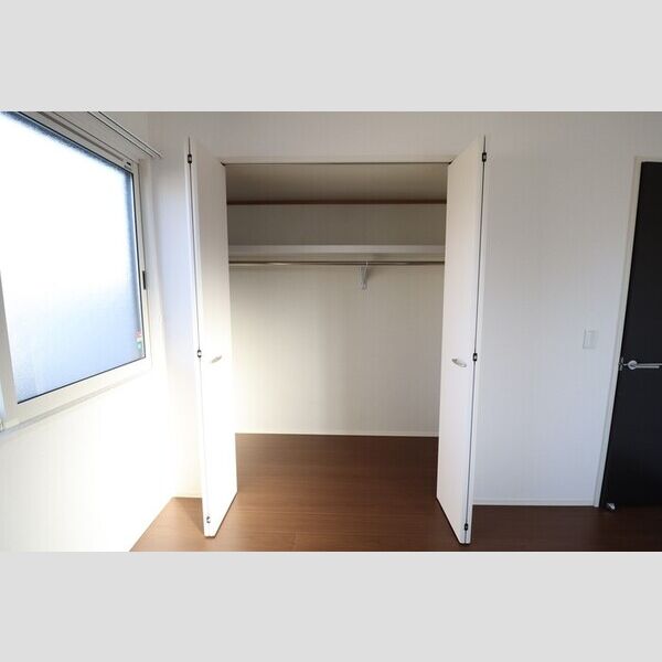 収納 (クローゼット)