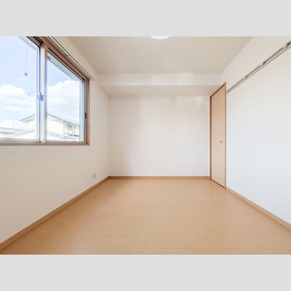 その他 (洋室6帖)