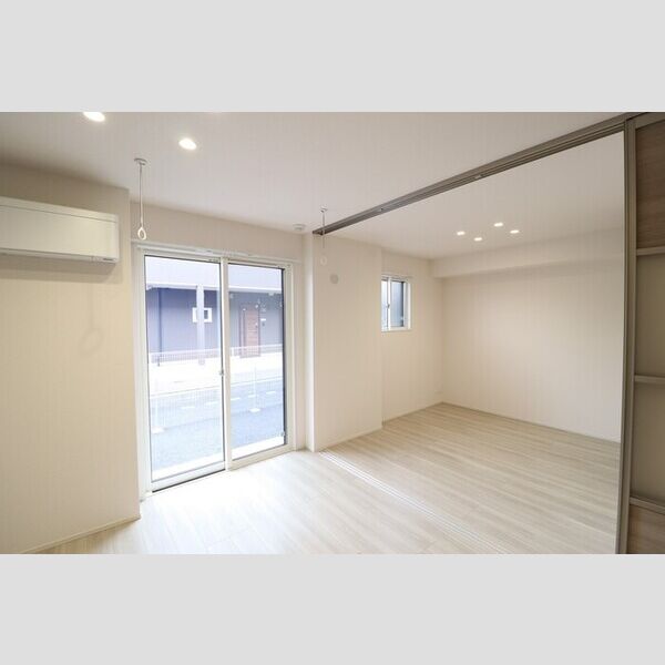 居室・リビング (LDK～洋室)