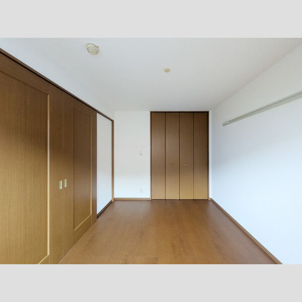 その他 (洋室)