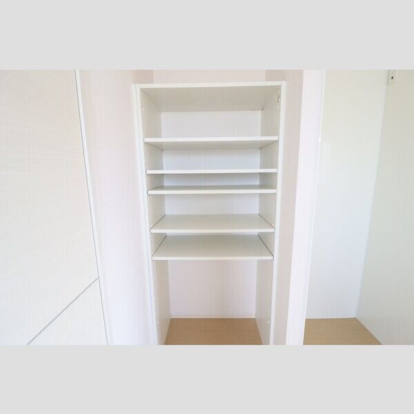 収納 (キッチン棚)