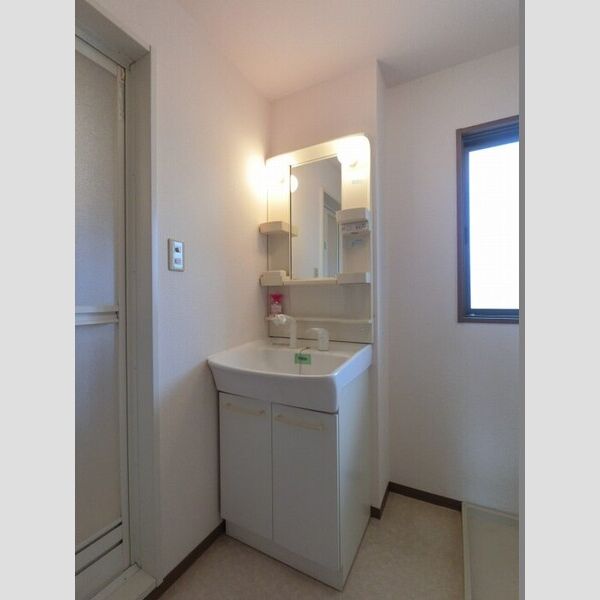 洗面所 (洗髪洗面化粧台)