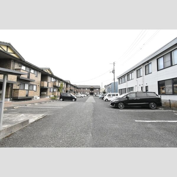 駐車場 (駐車場)