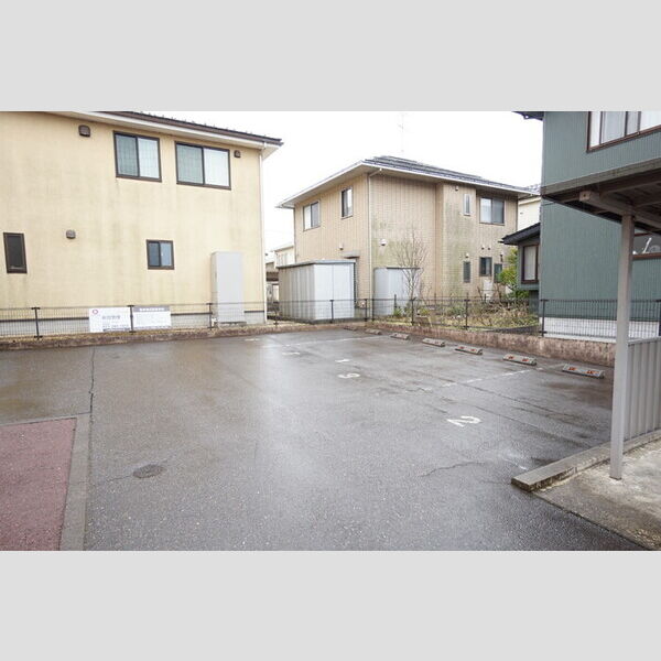 駐車場 (駐車場)