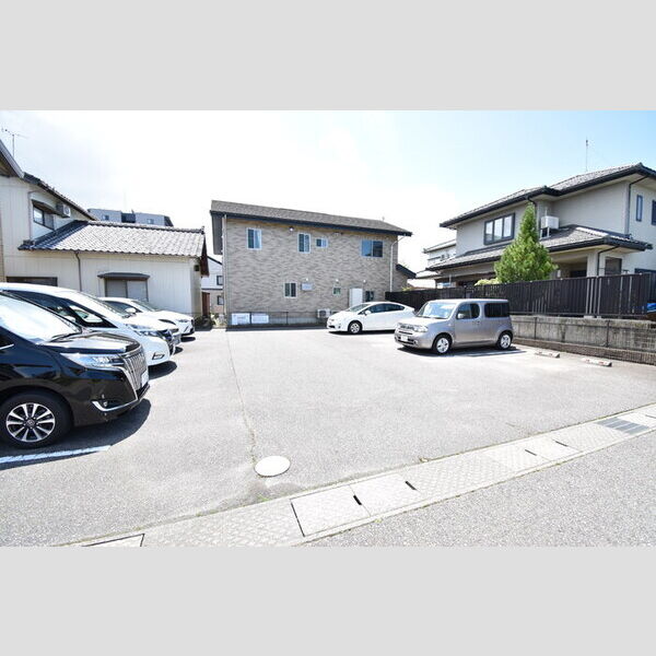 駐車場 (駐車場)