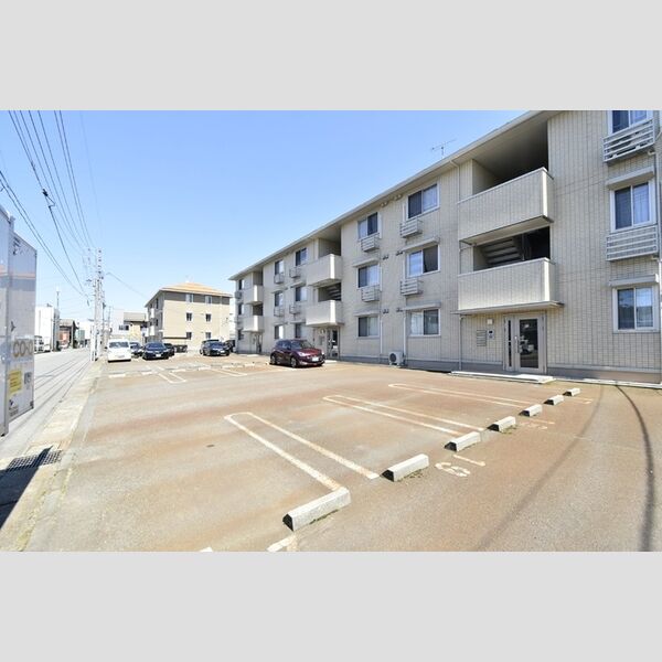 駐車場 (駐車場①)