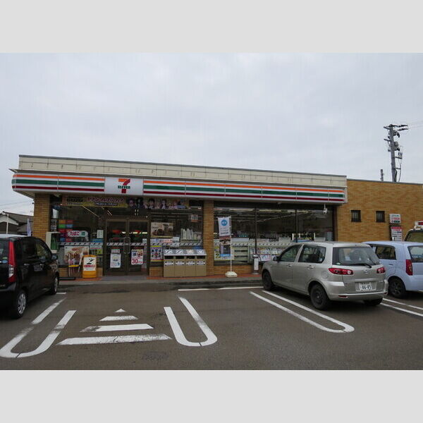 現地周辺 (セブンイレブン聖籠網代浜店(1,200m))