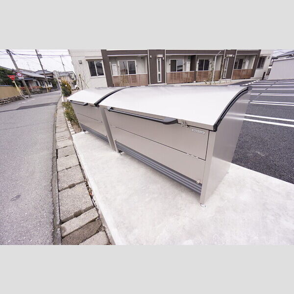 駐車場 (ゴミステーション)