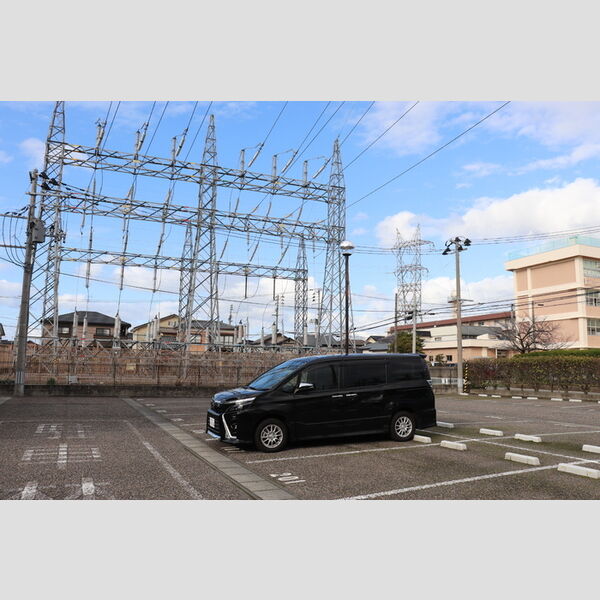駐車場 (駐車場)