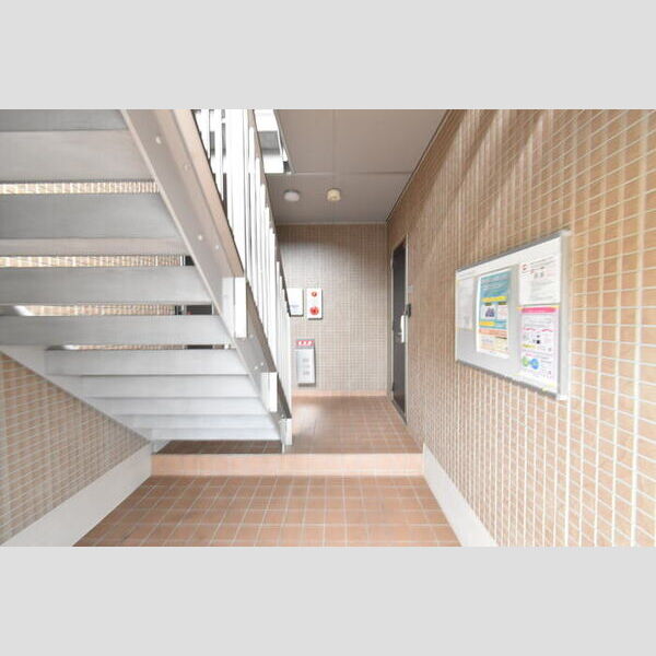エントランス (共用部)