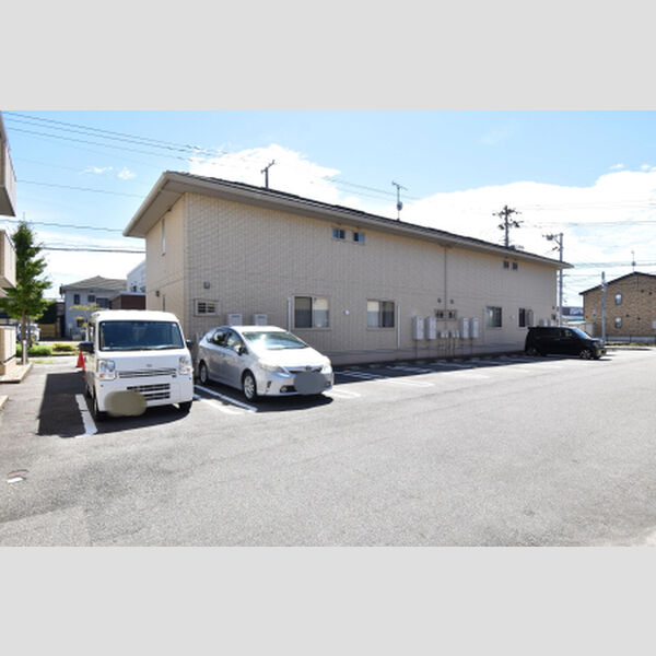 駐車場 (駐車場①)