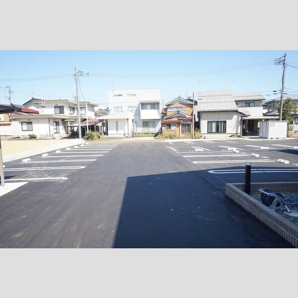 駐車場 (駐車場)