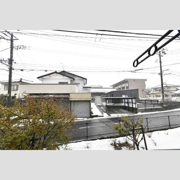 現地周辺 (バルコニーからの眺望)