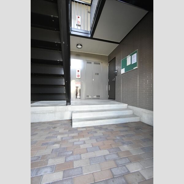 現地周辺 (ロビー)