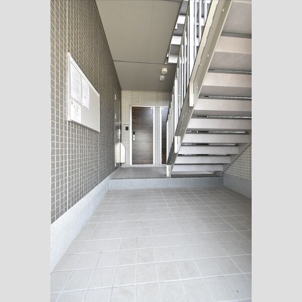 現地周辺 (ロビー)