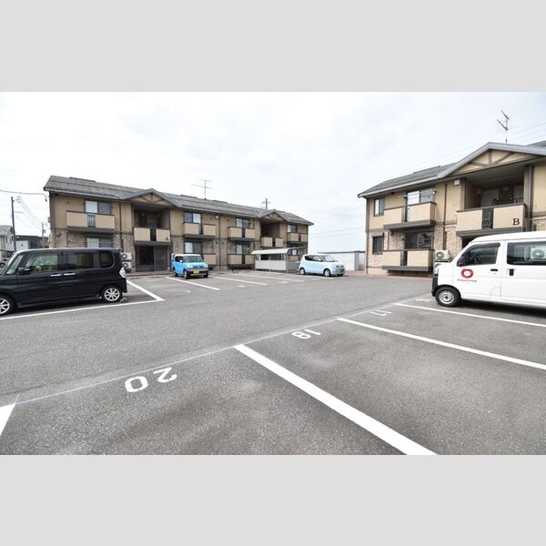 駐車場 (駐車場)