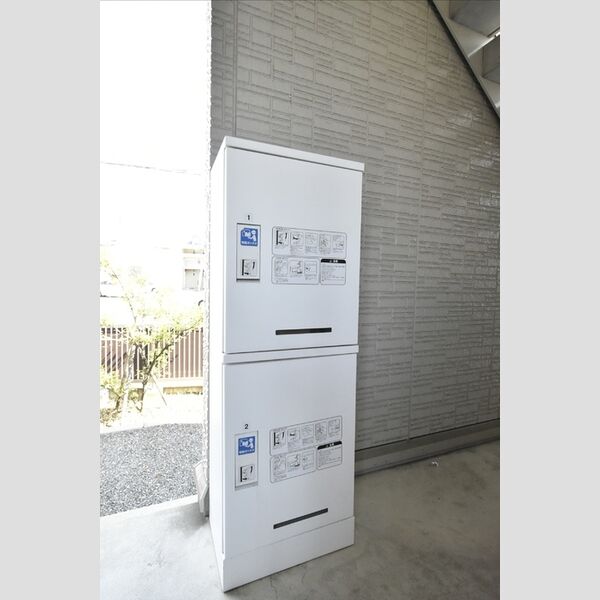 現地周辺 (宅配ボックス)