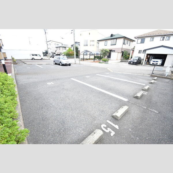 駐車場 (駐車場)